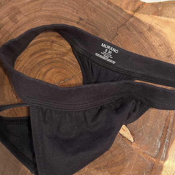 Murano - Picture 2 of 4